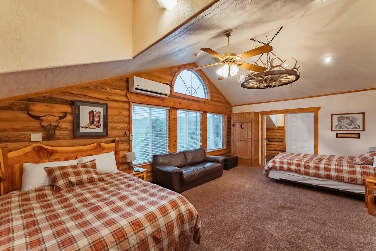 Zion Ponderosa Ranch Resort سبرينجديل المظهر الخارجي الصورة